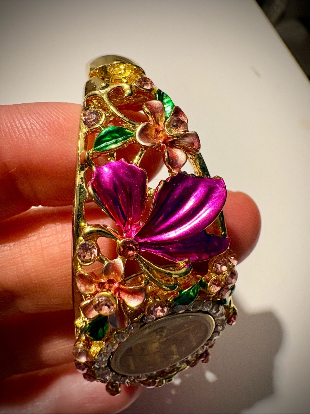 Strada Gold Bracelet Watch with Pink Flowers & Green Leaves - Vintage NWOT - Picture 2 of 4